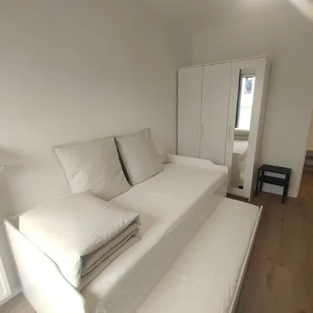 Gustave Roussy, New Building, 3 Bd & Salon, 2 Wc
